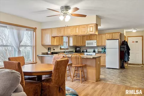 821 W Washington St, Springfield, IL 62702 photo 7