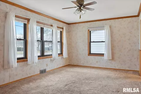 1621 N 19th St, Springfield, IL 62702 photo 6