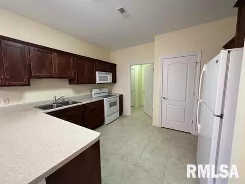 800 Longleaf Ct, Springfield, IL 62711 photo 8