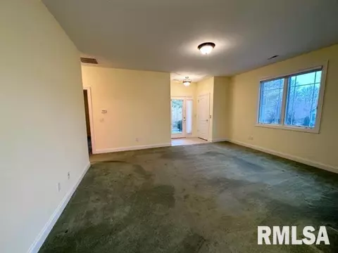 800 Longleaf Ct, Springfield, IL 62711 photo 5