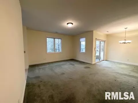 800 Longleaf Ct, Springfield, IL 62711 photo 3