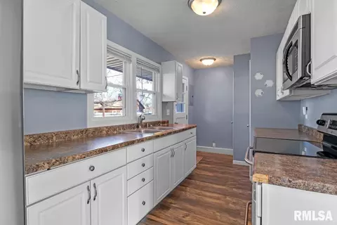 124 E Lincoln St, Greenview, IL 62642 photo 9