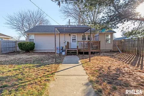 124 E Lincoln St, Greenview, IL 62642 photo 23