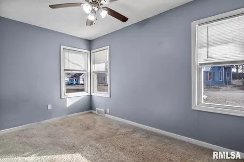 124 E Lincoln St, Greenview, IL 62642 photo 16