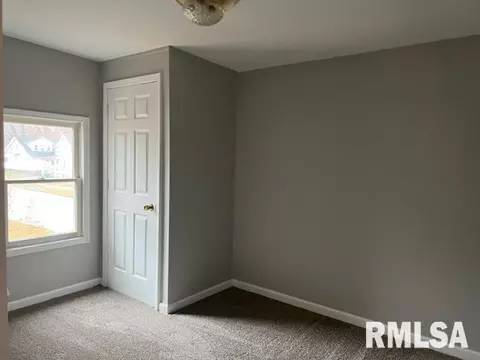 100 N State St, Springfield, IL 62702 photo 11