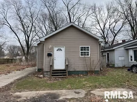 2160 S 17th St, Springfield, IL 62703 photo 1