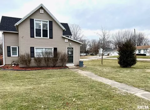 302 E State St, Payson, IL 62360 photo 1