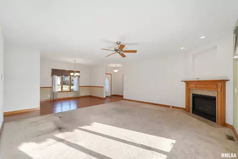 5304 Jaeger Dr, Springfield, IL 62711 photo 14