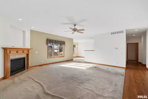 5304 Jaeger Dr, Springfield, IL 62711 photo 13