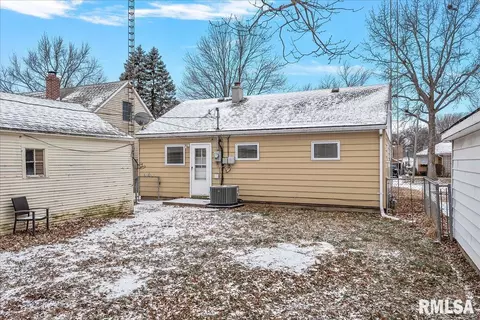 1926 Marland St, Springfield, IL 62702 photo 17