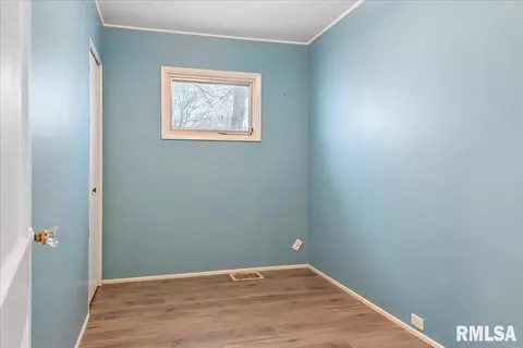 1926 Marland St, Springfield, IL 62702 photo 12