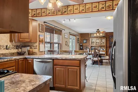 8116 Tack Ln, Springfield, IL 62712 photo 14