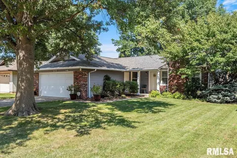 115 Springbrook Dr, Springfield, IL 62702 photo 1