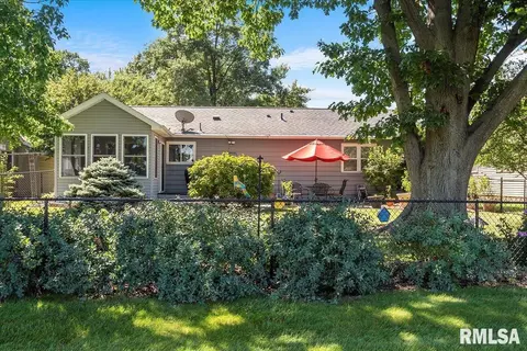 115 Springbrook Dr, Springfield, IL 62702 photo 3