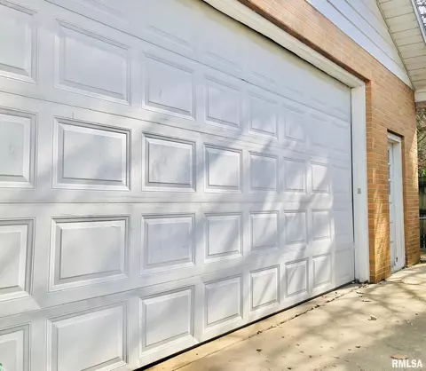 3306 S 1st St, Springfield, IL 62703 photo 24