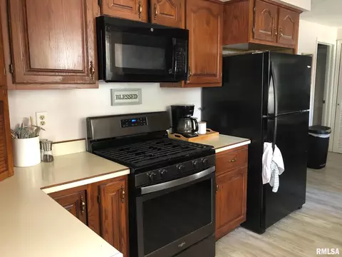 3306 S 1st St, Springfield, IL 62703 photo 5