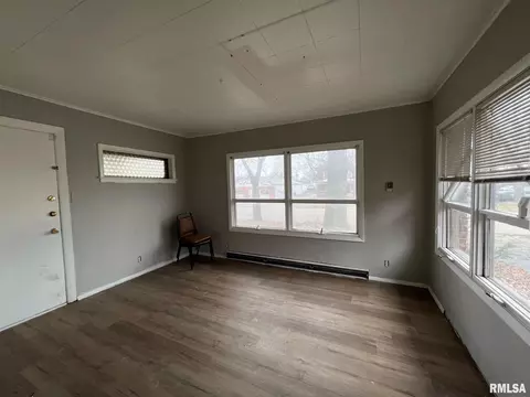 1620 S 6th St, Springfield, IL 62703 photo 26
