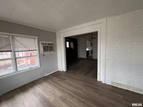1620 S 6th St, Springfield, IL 62703 photo 25