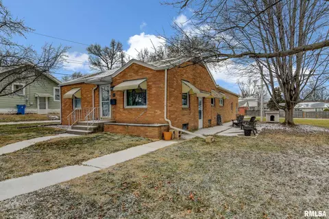 821 Percy Ave, Springfield, IL 62702 photo 3