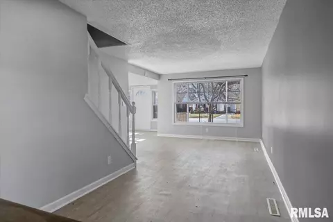 1834 Dial Ct, Springfield, IL 62704 photo 8