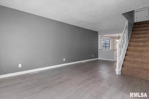 1834 Dial Ct, Springfield, IL 62704 photo 5