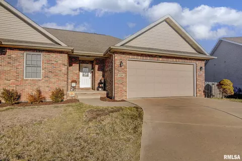 2706 Johnathan Pl, Springfield, IL 62711 photo 1