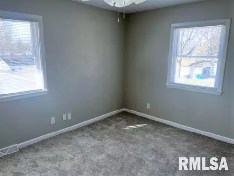 33 Foresters Ln, Springfield, IL 62704 photo 7