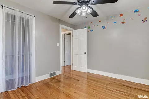 2017 7th St, Springfield, IL 62702 photo 32