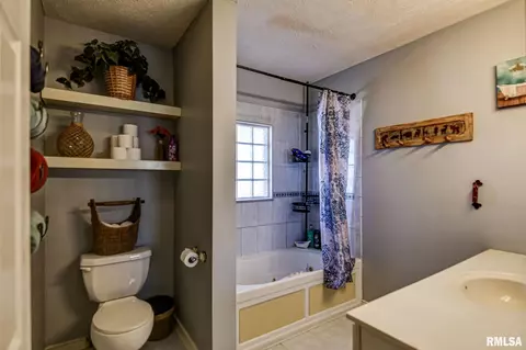 1124 Kingshighway Ave, Springfield, IL 62702 photo 7