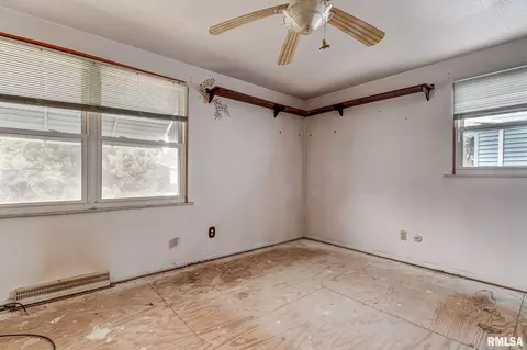 2428 Cahokia Dr, Springfield, IL 62702 photo 12