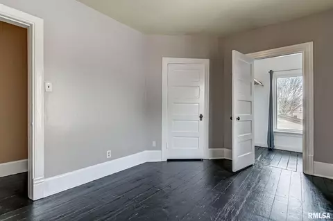 537 S State St, Springfield, IL 62704 photo 31