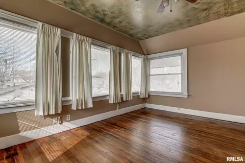 537 S State St, Springfield, IL 62704 photo 35