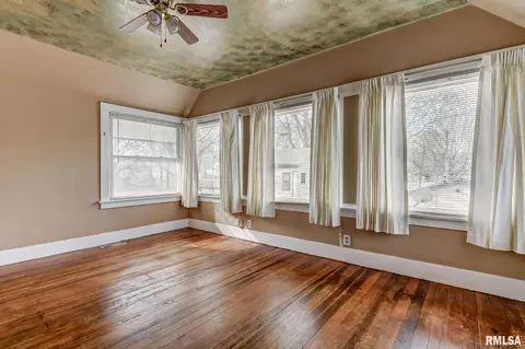 537 S State St, Springfield, IL 62704 photo 33