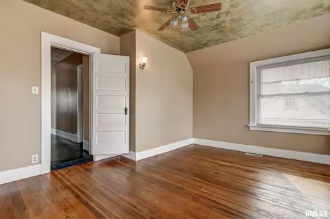 537 S State St, Springfield, IL 62704 photo 34