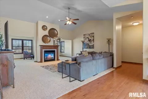 6505 Preston Dr, Springfield, IL 62711 photo 7