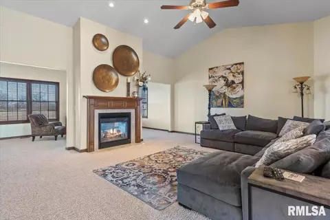 6505 Preston Dr, Springfield, IL 62711 photo 8