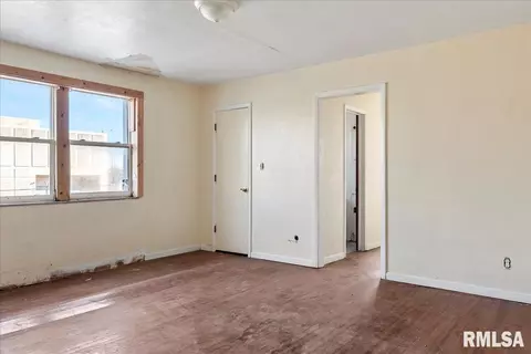 906 S 8th St, Springfield, IL 62703 photo 24