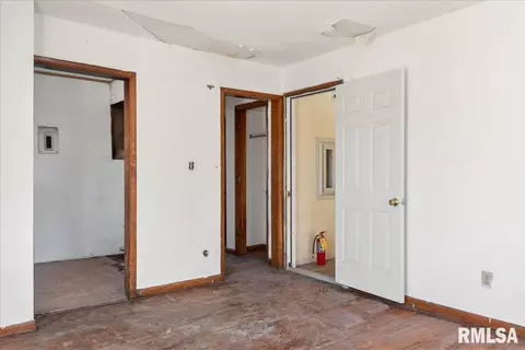 906 S 8th St, Springfield, IL 62703 photo 25