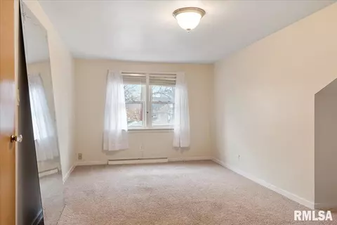 2004 S State St, Springfield, IL 62704 photo 23