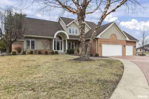 5104 Eagle Ridge Dr, Springfield, IL 62711 photo 2