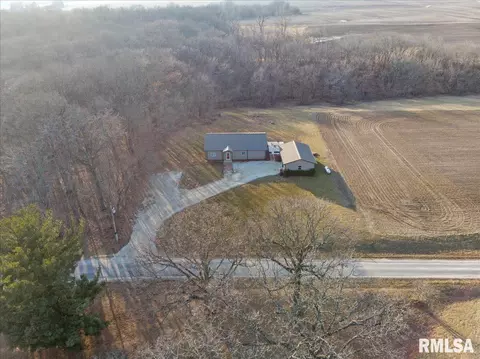 607 Stewart Rd, Franklin, IL 62638 photo 2