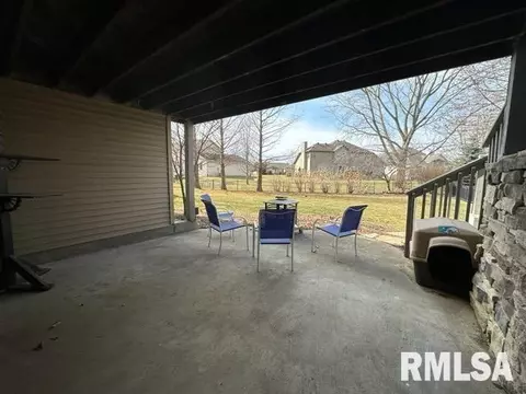 1617 Hoechester Rd, Springfield, IL 62712 photo 9