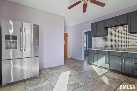 1408 S 2nd St, Springfield, IL 62704 photo 8