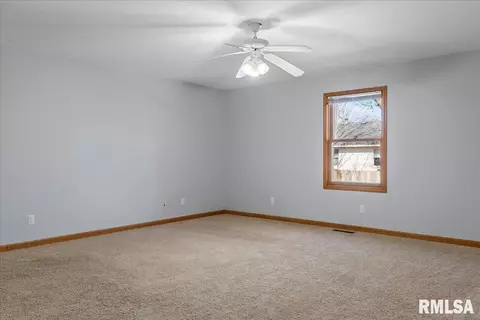 3709 Bergamot Dr, Springfield, IL 62712 photo 18
