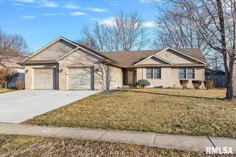3709 Bergamot Dr, Springfield, IL 62712 photo 1
