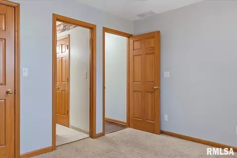 3709 Bergamot Dr, Springfield, IL 62712 photo 27