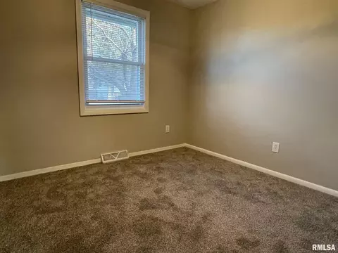 3233 Warner Dr, Springfield, IL 62703 photo 15