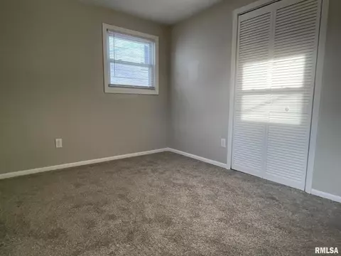 3233 Warner Dr, Springfield, IL 62703 photo 14