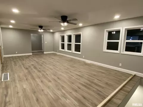 55 White Birch Rd, Springfield, IL 62707 photo 5