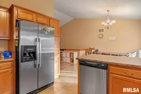 2907 Cindy Ln, Springfield, IL 62711 photo 10